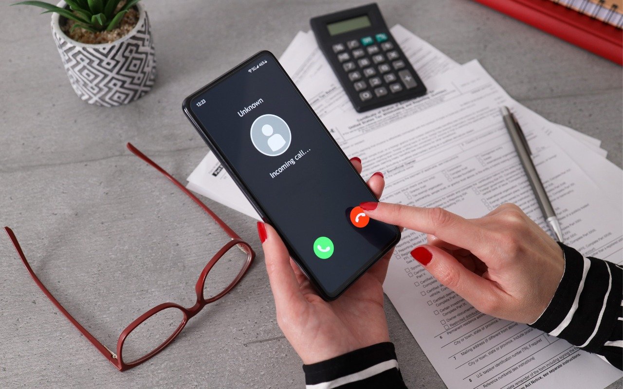 Tetap Tenang dan Cerdas! Begini Cara Menghadapi Panggilan Voice Phishing