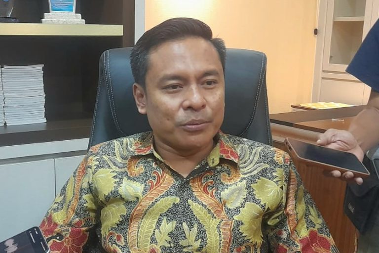 Wakil Ketua DPRD Surabaya, Arif Fathoni