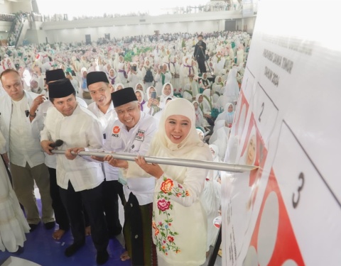 Hadiri Kampanye Terakhir, PKS Jatim Tegaskan Siap Amankan Kemenangan dan Ajak Masyarakat Coblos No 2 Khofifah-Emil