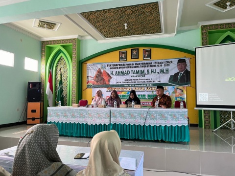 Serap Aspirasi di Blitar, Ahmad Tamim : Pemerintah Harus Berikan Kemudahan Pelayanan Publik ke Masyarakat