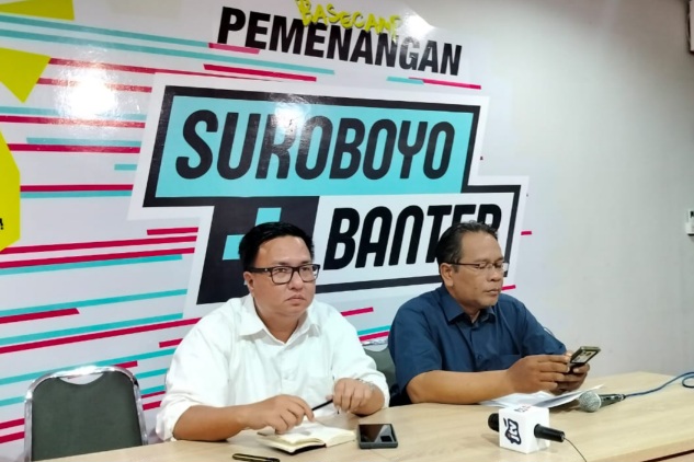 Afrizaldy, sekretaris Tim pemenangan ErJi saat press conference di posko pemenangan (27/11)