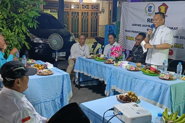 Warga Sambikerep Sampaikan Aspirasi Terkait Infrastruktur dan Ekonomi Saat Reses, Mas Yona: Siap Kawal