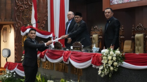 Perubahan Raperda PT BPR Jatim, Berikut Catatan dan Masukan Dari Fraksi Gerindra DPRD