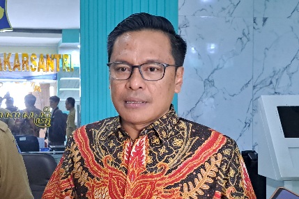 Arif fathoni wakil ketua DPRD Surabaya