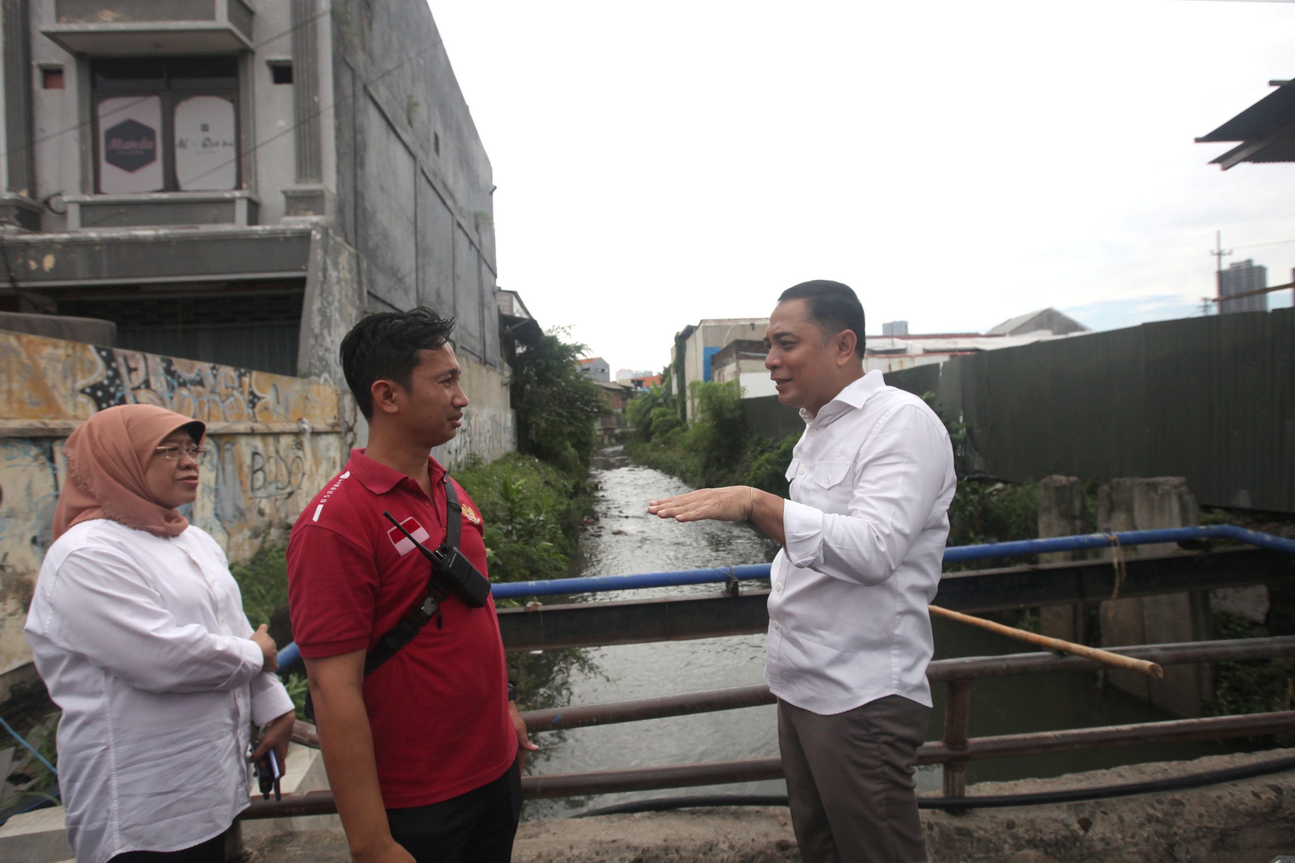 Eri Cahyadi Targetkan Banjir di Surabaya Tuntas pada 2026, Ini yang akan dilakukan di Tahun 2025