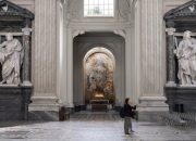 5 Dewa Mitologi yang Namanya Diabadikan Jadi Nama Planet