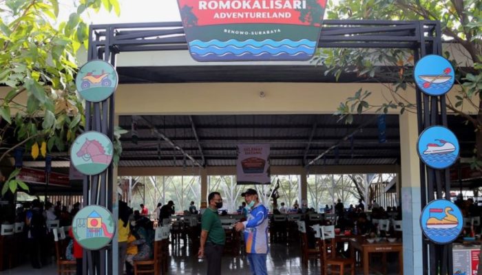 Promo Tiket hingga Produk UMKM Meriahkan Libur Imlek di Adventureland Romokalisari