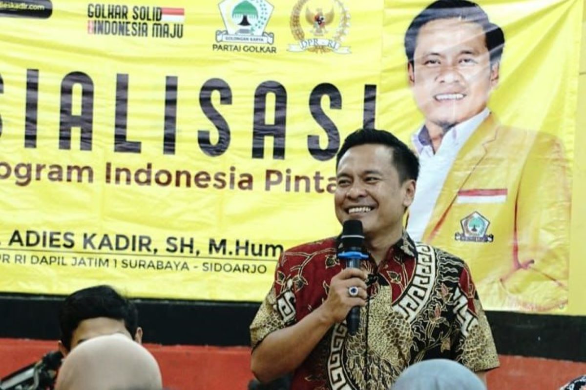 usulkan Rumah rehabilitasi Pengguna Narkotika - Ketua DPD Golkar Surabaya, Arif Fathoni. Foto: Hadi