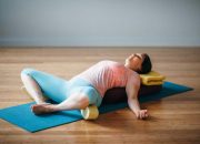 Yoga Restoratif untuk Pemula, Panduan Lengkap Menuju Relaksasi Mendalam