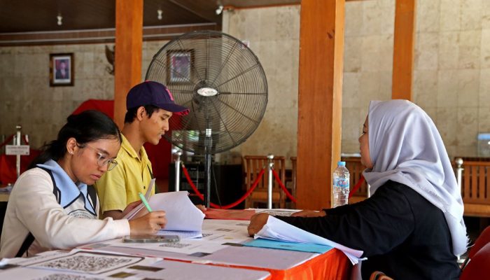 Begini Fasilitas dan Proses Seleksi Beasiswa Pemuda Tangguh Surabaya 2025