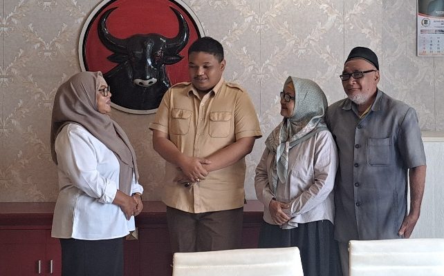 Tak Puas dengan Jawaban Bank Atas Sertifikat yang Dijaminkan, Warga Wadul Fraksi PDIP-PAN Surabaya