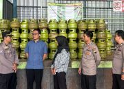 Bhabinkamtibmas Kota Tegal Monitoring Ketersediaan Tabung Gas Elpiji di Wilayah Binaan
