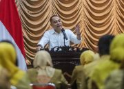 Tak Ada Toleransi, Wali Kota Eri Ultimatum Camat hingga Kepala PD Selesaikan Update Data Warga Miskin