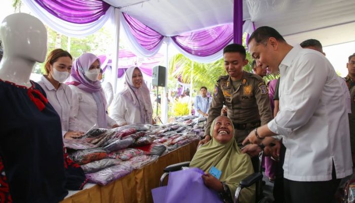 4.552 Keluarga Miskin Terima Bantuan dari GOW Surabaya dalam Garage Day 2025