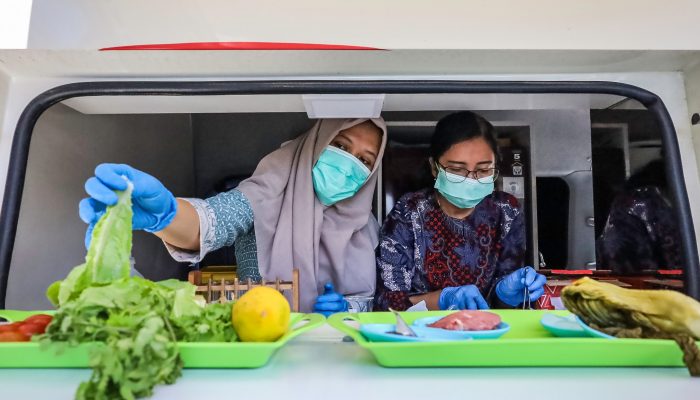 NFA bersama Pemkot Surabaya dan Satgas Pangan Polri Pantau Keamanan Pangan di Pasar Genteng Baru