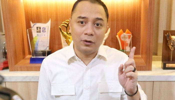 Pejalan Kaki Menyebrang Sembarangan di Jl Basuki Rachmat, Wali Kota: JPO Lift Itu Untuk Apa?
