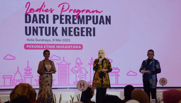 Kota Surabaya Paparkan Kunci Integrasi Posyandu Holistik Dalam Ladies Program Munas ke VII APEKSI