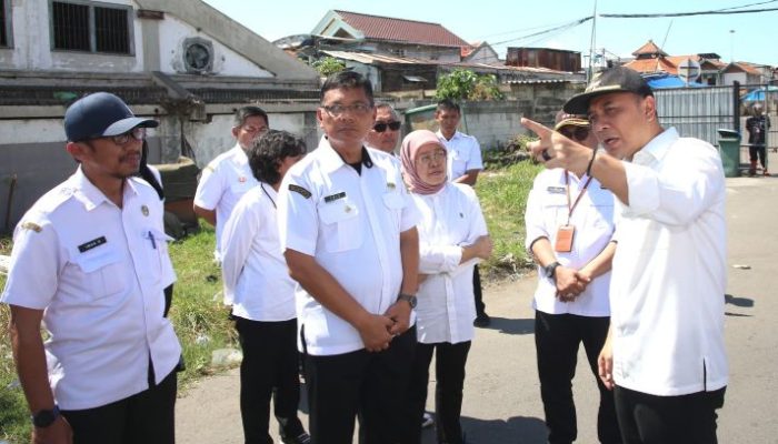 Larang Bongkar Muat di Jalan Pegirian, Pemkot Surabaya Siapkan Lahan Resmi di Serambi Ampel