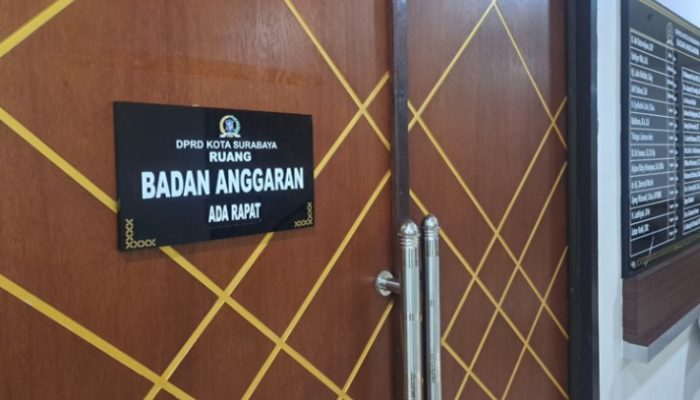 DPRD Surabaya Mencak-mencak, Pemkot Ajukan Skema Pembiayaan Alternatif Rp452 M Saat Rapat Banggar RKUA-PPAS 2025