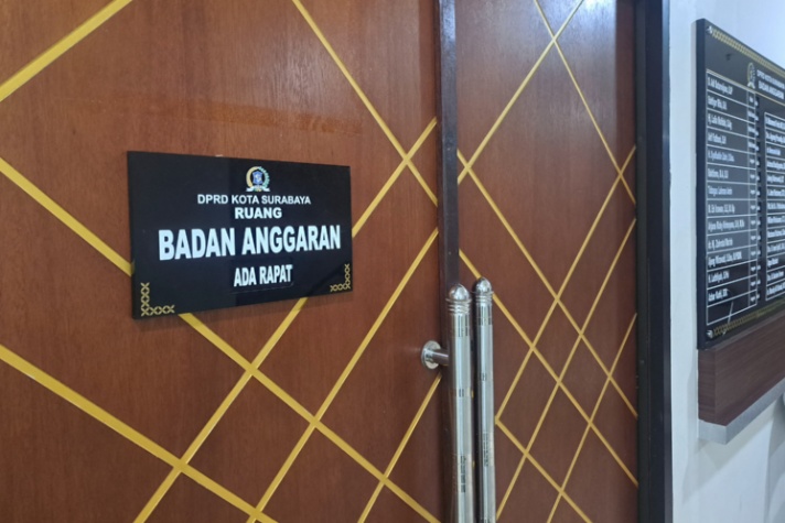 Foto Ilustrasi. Ruang rapat badan anggaran (Banggar) DPRD Surabaya