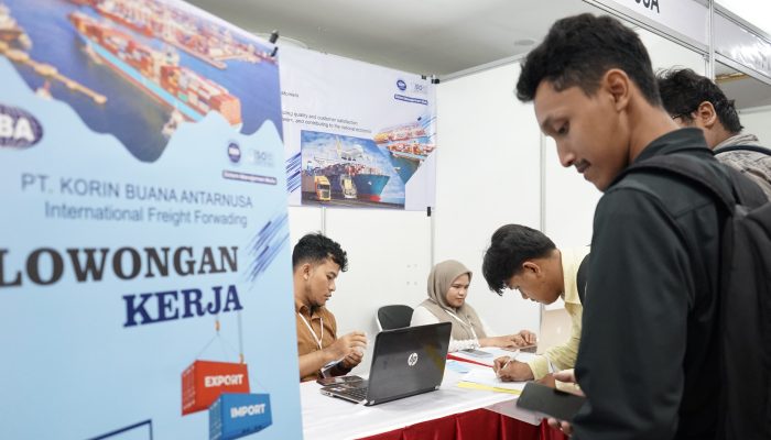 Tahun 2025, Pemkot Surabaya Targetkan Angka Pengangguran Terbuka Turun 0,4 Persen