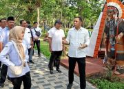 Wali Kota Eri Cahyadi Sidak Revitalisasi Taman Harmoni Keputih