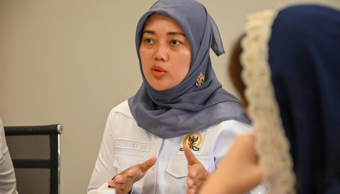 DPR RI Minta Pemerintah Kaji Ulang Pajak UMKM: “Tolong, Jangan Tambah Beban Rakyat Kecil”