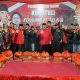 Pemberian Sembako - Menjadi salah satu agenda peringatan kudatuli di kantor DPC PDIP Surabaya