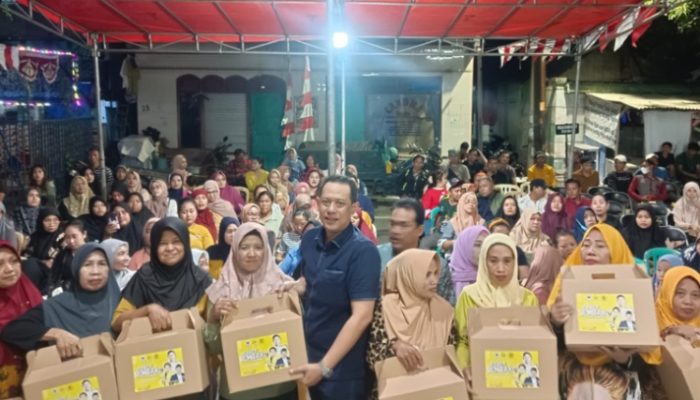 Golkar Surabaya Salurkan Program Beasiswa PIP dan Pembagian Sembako Adies Kadir untuk Warga