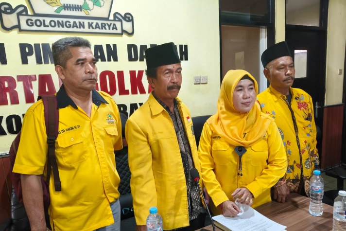 panitia Steering Committee (SC) dan Organizing Committee (OC) menggelar jumpa pers untuk menyampaikan kesiapan serta membuka fase penjaringan bakal calon Ketua DPD Partai Golkar Kota Surabaya.