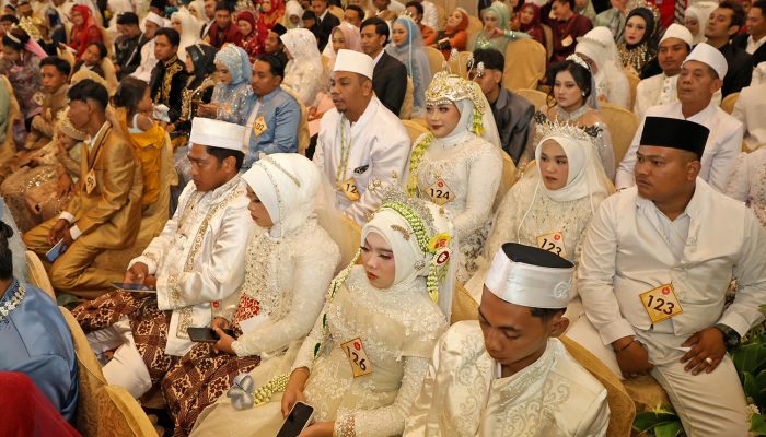 Isbat Nikah Massal Habiskan Biaya Rp 6,8 M Tanpa APBD, Wali Kota Eri: Wujud Gotong Royong Warga 