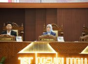 Gelar Paripurna, DPRD Jatim Sampaikan Duka Cita dan Doa Untuk Korban Unjukrasa