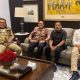 Dari kiri Wakil Ketua DPRD Surabaya Arif Fathoni, Ketua Kadin Surabaya Ali Affandi, Anggota Komisi C DPRD Jatim Fuad Bernardi, dan Ketua DPC Gerindra Surabaya sekaligus Anggota Komisi E DPRD Jatim, Cahyo Harjo Prakoso.
