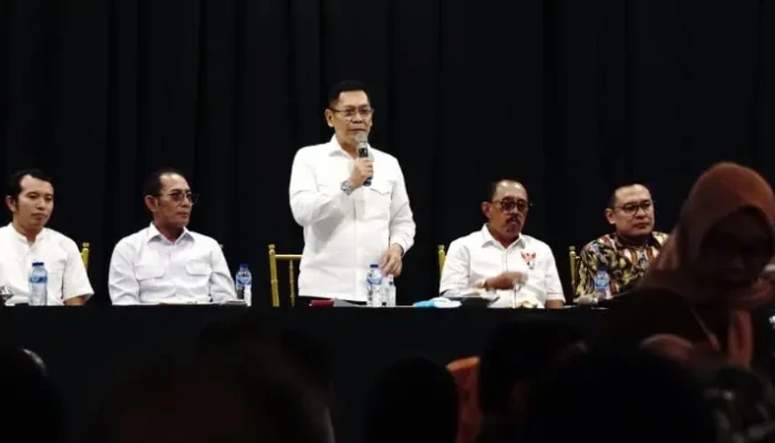 Adies Kadir Temui Ratusan Warga Terdampak Klaim Tanah Pertamina, Siap Perjuangkan Hak Warga