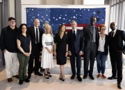 Antony_Blinken_with_the_Diplomat_cast