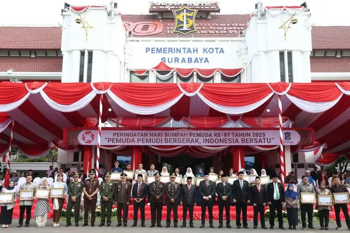 Berprestasi, 68 Pemuda Surabaya Peroleh Penghargaan di Hari Sumpah Pemuda ke-97
