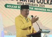 Ketua DPD Golkar Jatim Ali Mufthi