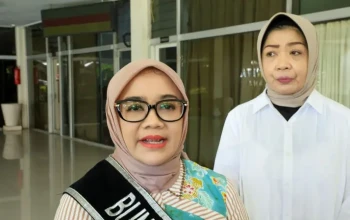 Ketua TP PKK Surabaya Rini Indrayani saat sosialisasi MBG
