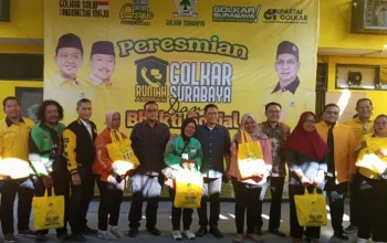 Pembagian 1500 paket sembako oleh adies kadir