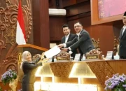 DPRD Jatim Minta Revisi Perda Trantibum Utamakan Persuasif dan Perkuat Satpol PP