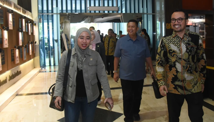 DPR Pastikan Pasokan dan Kualitas BBM Aman Jelang Nataru 2026 di Jatimbalinus