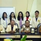Arif Fathoni bareng civitas akademika UWKS_