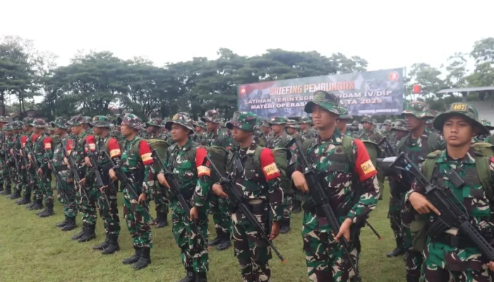 Tingkatkan Kesiapsiagaan, Kodam IV/Diponegoro Gelar Latihan Operasi Gerilya Terintegrasi di Gunung Lawu