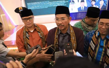 Dirjen Bimas Islam Abu Rokhmad