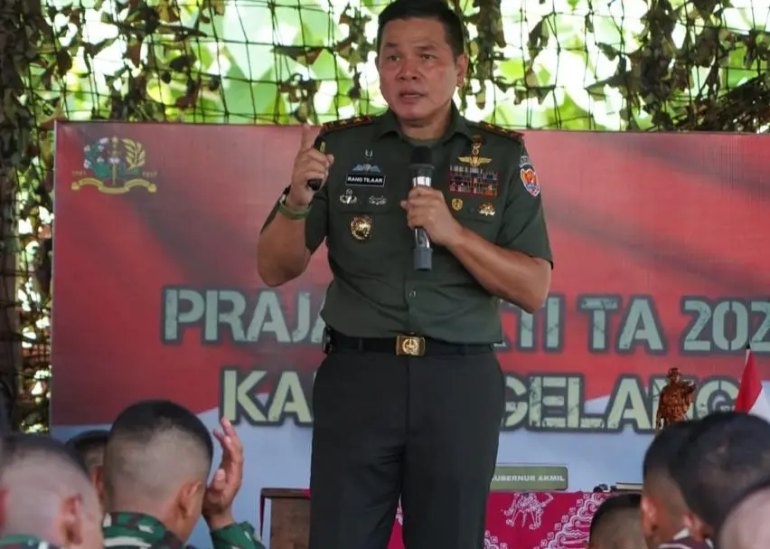 Gubernur Akmil Mayjen TNI Rano Tilaar 
