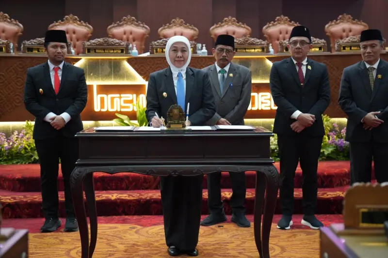 Gubernur Jatim, Khofifah Indar Parawansa