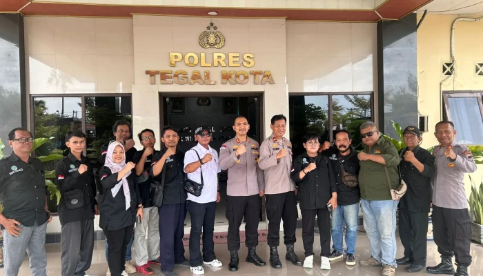 Tingkatkan Sinergi, Kapolres Tegal Kota Gelar Audiensi Hangat dengan IWO