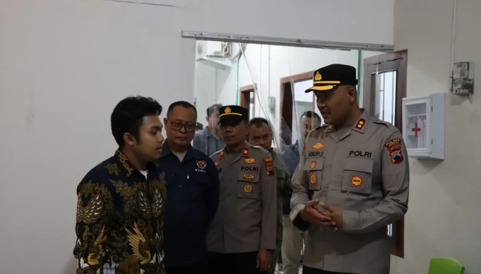 Pastikan Keamanan Pangan, Kapolres Kendal Kunjungi Dapur Produksi MBG SPPG Sijeruk