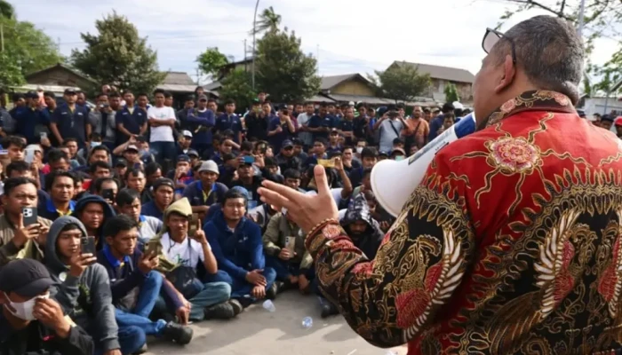 Kemnaker Minta Produsen Ban Michelin Utamakan Dialog Bipartit, PHK 280 Karyawan Jadi Opsi Terakhir  ​