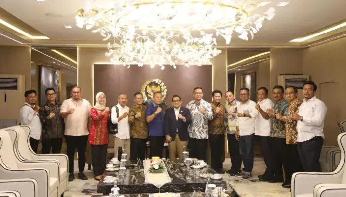 komisi 2 dan pimpinan dpr ri